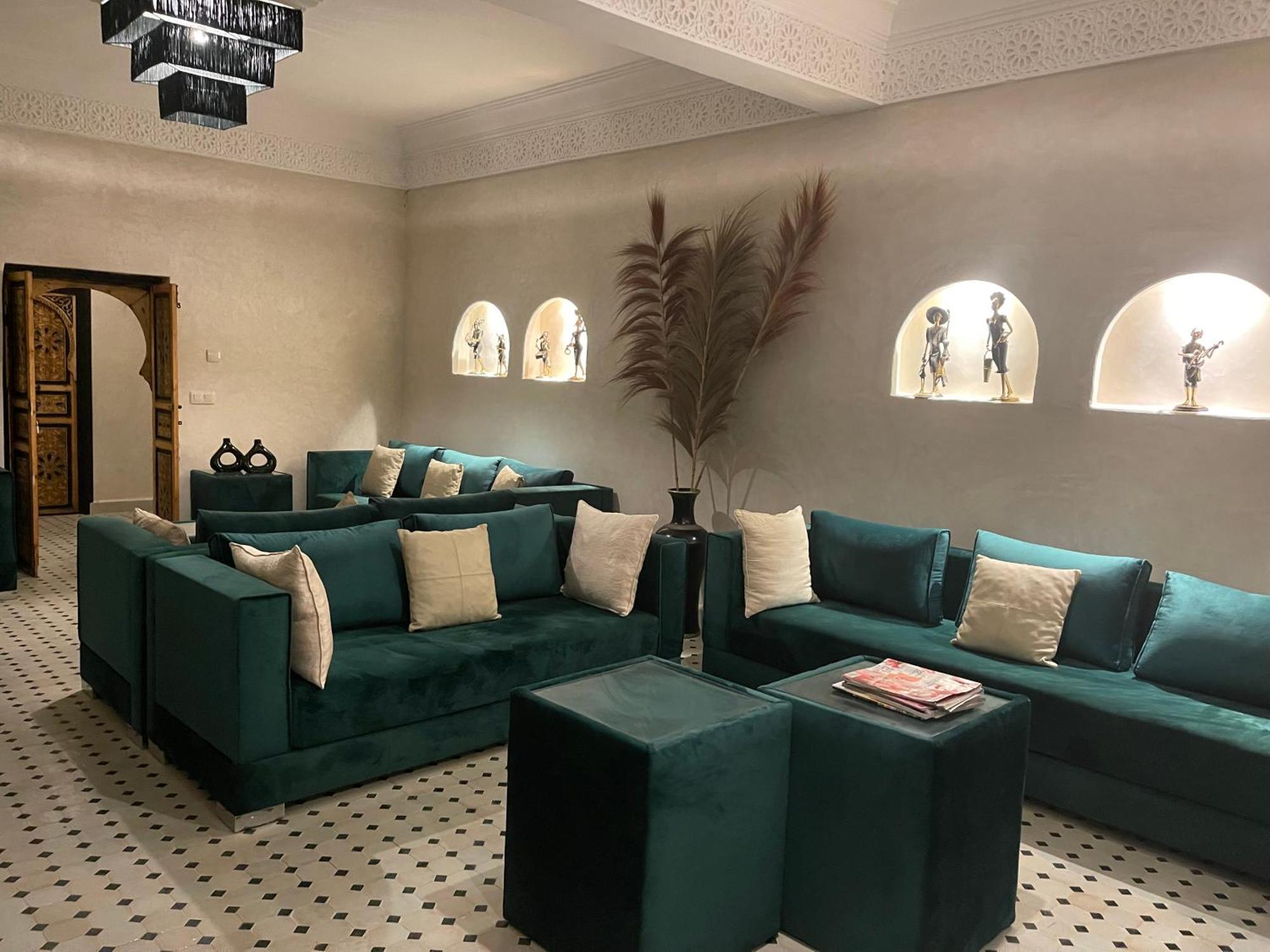Just V Hotel & Spa Ouled Hassoune Экстерьер фото