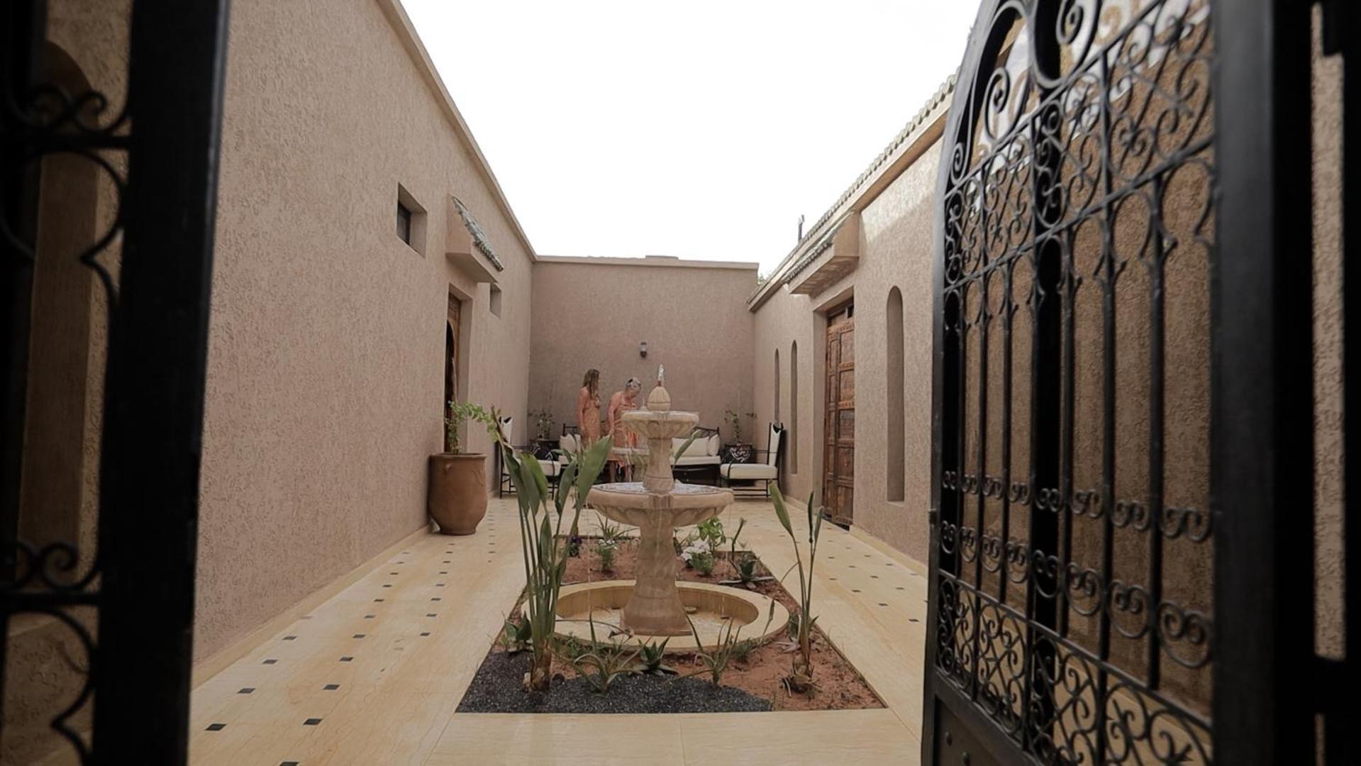 Just V Hotel & Spa Ouled Hassoune Экстерьер фото